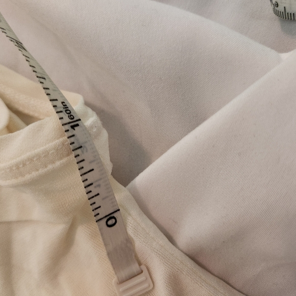 Giorgio Armani White Short Sleeve Tee Mesh silk Fashion Designer Layer - Picture 8 of 9